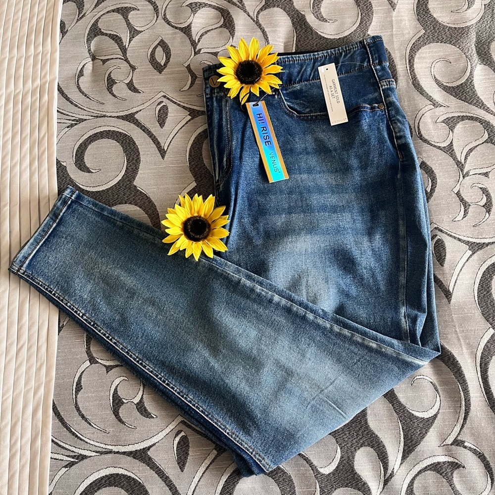 Venus Plus Size 22 Elastic Waistband Women's Blue Denim Tapered Jeans NWT